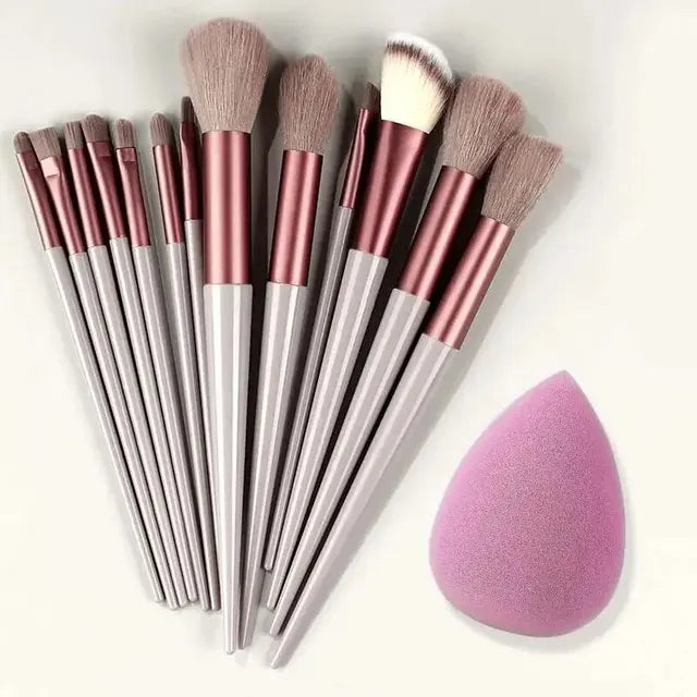 Ultimate Makeup Brush Set: Luxurious, Soft, and Professional Brushes for Effortless Beauty