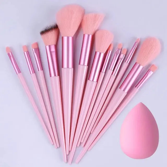 Ultimate Makeup Brush Set: Luxurious, Soft, and Professional Brushes for Effortless Beauty